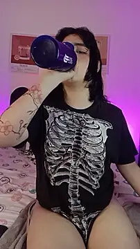 Daniellesins1 online show from 03-06-26, 05:24