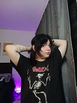 Snapshot of Daniellesins1 chatting on 02-14-26, 06:46 Daniellesins1 online show from 02-14-26, 06:46