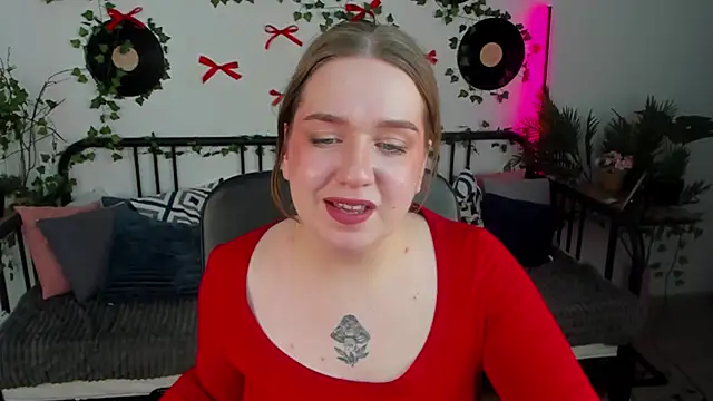 RachelDiRose online show from 02-25-26, 03:45