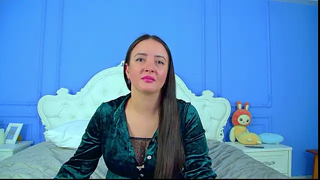 ElinaBellucci online show from 02-04-26, 07:25