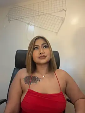 Snapshot of vien_pussy69 chatting on 06-29-26, 02:06 vien pussy69 online show from 06-29-26, 02:06