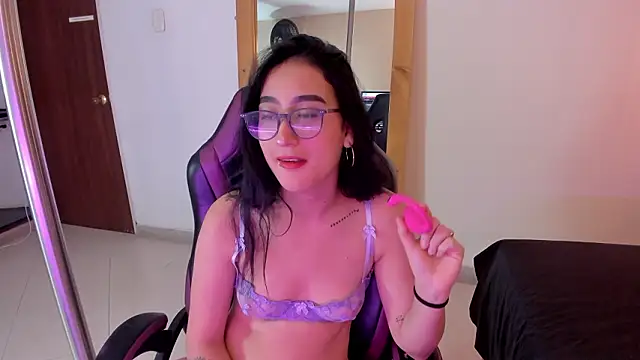 Snapshot of Demon_lala chatting on 03-03-26, 12:34 Demon lala online show from 03-03-26, 12:34