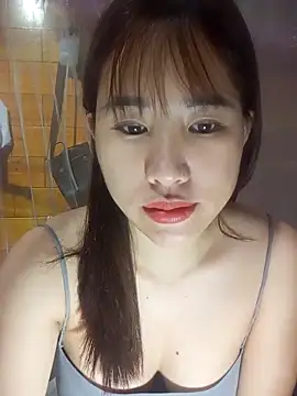 Yui-Ch1682 online show from 02-23-26, 03:52