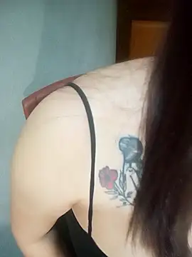 Yui-Ch1682 online show from 02-12-26, 12:49