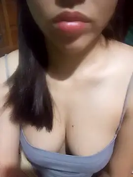 Yui-Ch1682 online show from 02-06-26, 09:44