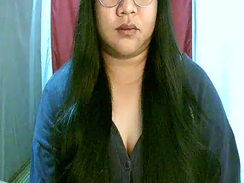 Snapshot of strip_berry chatting on 02-05-26, 02:13 strip berry online show from 02-05-26, 02:13