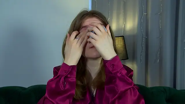 MilaMaelis online show from 04-11-26, 06:32