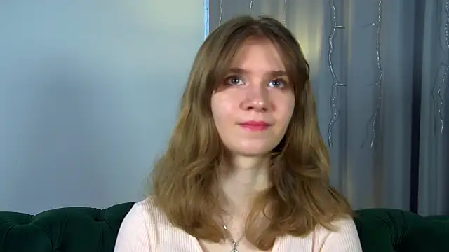 MilaMaelis online show from 04-12-26, 06:27