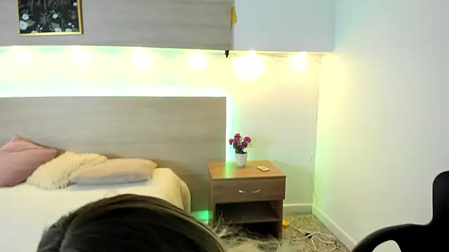 Calopezreal  online show from 02-26-26, 01:00