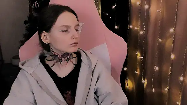 Onyxix online show from 02-13-26, 05:46