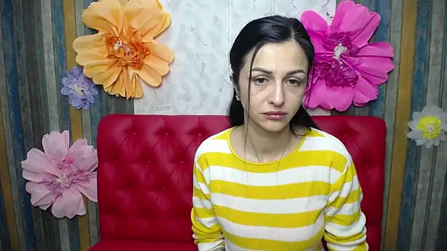 EvaClarkk online show from 04-14-26, 05:12