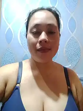 May Bombs online show from 04-12-26, 11:19