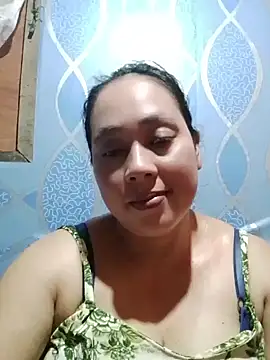 May Bombs online show from 04-10-26, 01:01