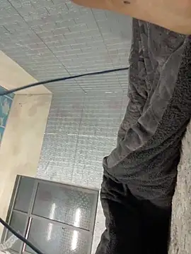 Miu Xinh online show from 03-10-26, 04:33