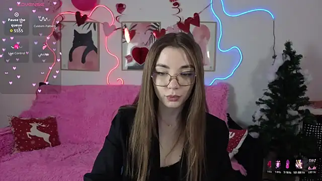 Adriennes online show from 02-11-26, 02:28