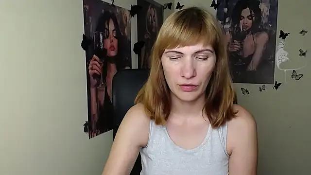 Snapshot of Rosalinda_ro chatting on 07-03-26, 12:11 Rosalinda ro online show from 07-03-26, 12:11
