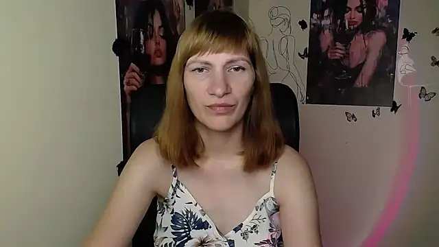 Snapshot of Rosalinda_ro chatting on 06-25-26, 12:32 Rosalinda ro online show from 06-25-26, 12:32