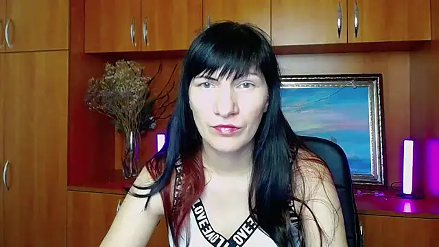 Rosalinda ro online show from 02-25-26, 01:22