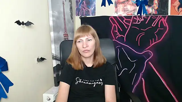 Snapshot of Rosalinda_ro chatting on 07-16-26, 05:54 Rosalinda ro online show from 07-16-26, 05:54