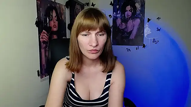 Snapshot of Rosalinda_ro chatting on 06-03-26, 06:12 Rosalinda ro online show from 06-03-26, 06:12