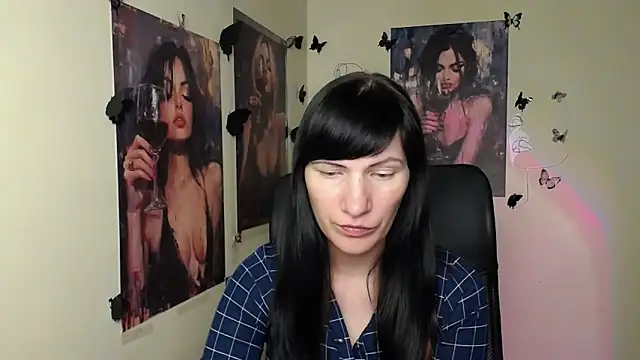 Snapshot of Rosalinda_ro chatting on 05-20-26, 04:48 Rosalinda ro online show from 05-20-26, 04:48