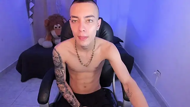 Snapshot of Dereck_Boy_ chatting on 02-11-26, 04:34 Dereck Boy online show from 02-11-26, 04:34