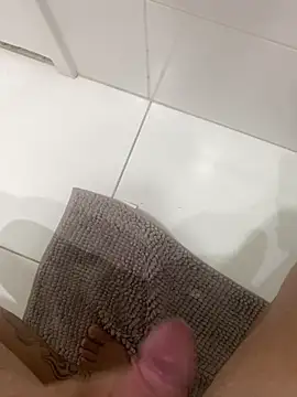 Russo18cm online show from 03-05-26, 05:42