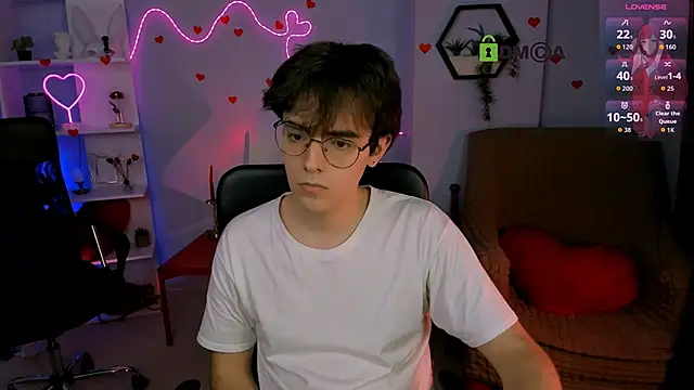 Snapshot of martin_neil chatting on 02-23-26, 08:20 martin neil online show from 02-23-26, 08:20