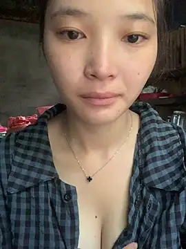 Suzu xx01 online show from 07-25-26, 12:40