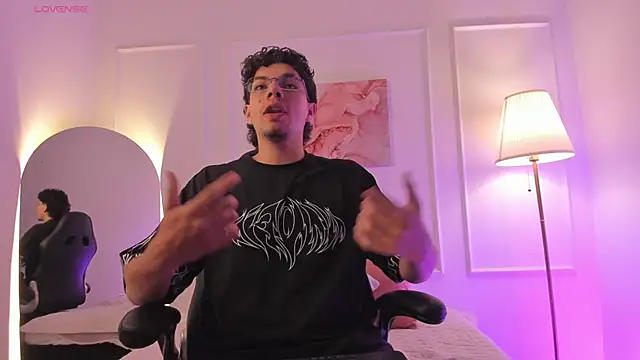 Axel Creed online show from 02-22-26, 02:47