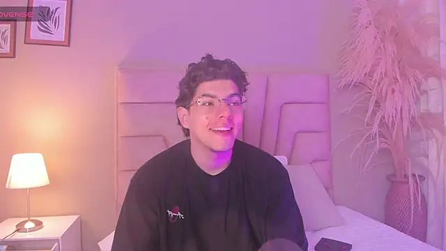 Axel Creed online show from 02-10-26, 10:14