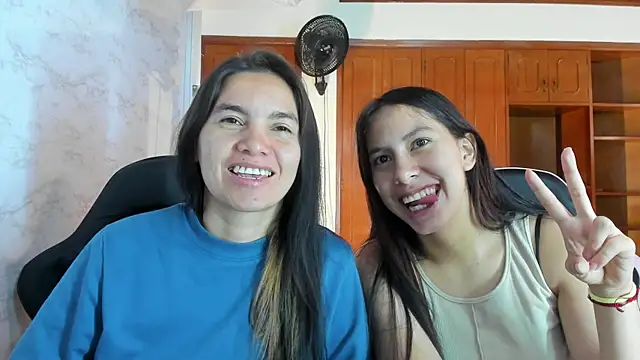 Emily and Soffy online show from 02-11-26, 12:05