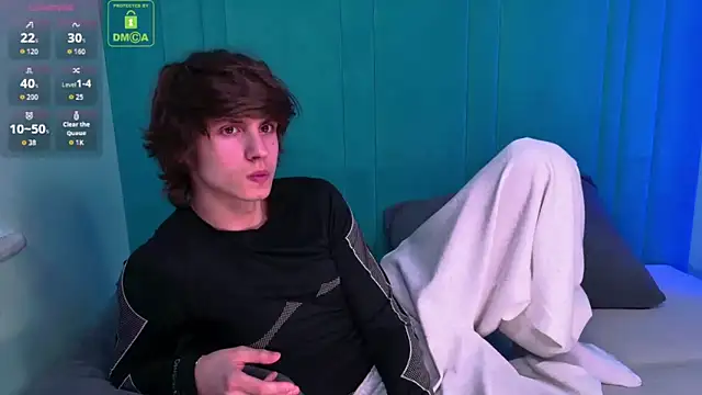 HoogWilder online show from 03-26-26, 08:18