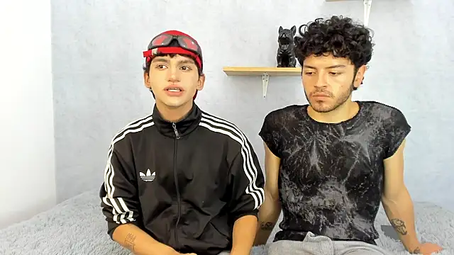 Snapshot of Eliotkinky chatting on 02-28-26, 03:33 Eliotkinky online show from 02-28-26, 03:33