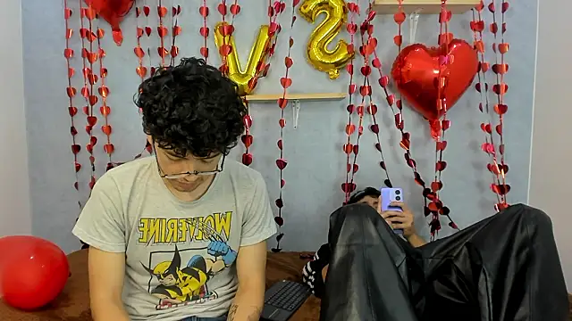 Snapshot of Eliotkinky chatting on 02-18-26, 05:09 Eliotkinky online show from 02-18-26, 05:09