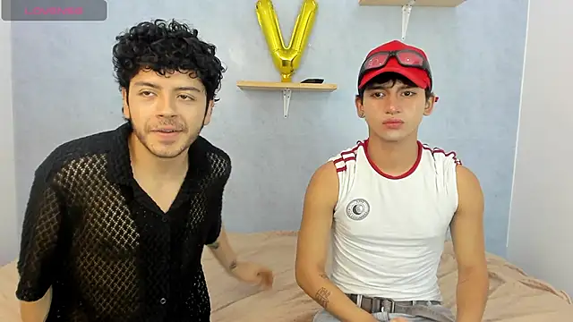 Snapshot of Eliotkinky chatting on 02-24-26, 02:40 Eliotkinky online show from 02-24-26, 02:40