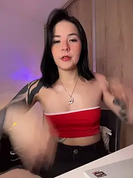 Snapshot of lolibahia chatting on 02-12-26, 06:29 lolibahia online show from 02-12-26, 06:29