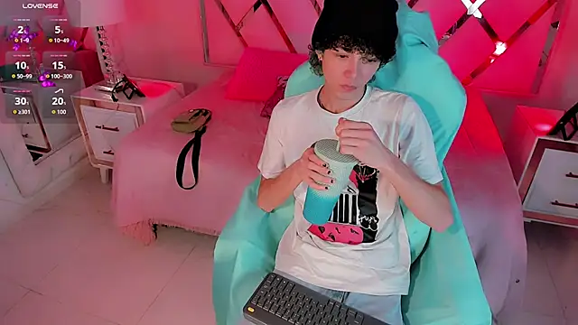 thanier 18 online show from 02-18-26, 07:32