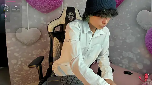 thanier 18 online show from 02-21-26, 07:27