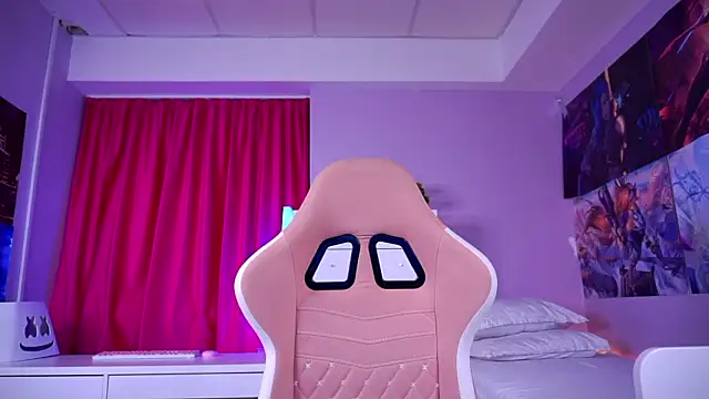 Snapshot of MistyReeds chatting on 02-13-26, 05:40 MistyReeds online show from 02-13-26, 05:40