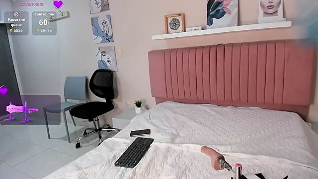 Snapshot of Angela_Riincon chatting on 02-21-26, 03:41 Angela Riincon online show from 02-21-26, 03:41