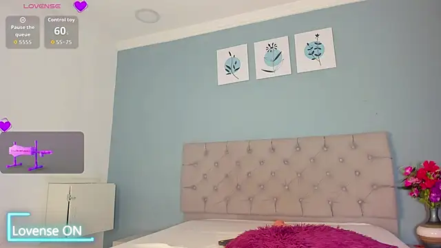 Snapshot of Valentina_Rujano chatting on 02-20-26, 06:48 Valentina Rujano online show from 02-20-26, 06:48