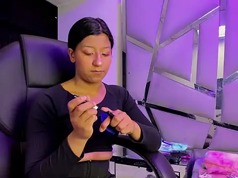 Vaneline2 online show from 03-07-26, 08:36