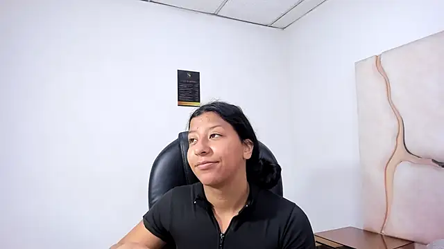 Vaneline2 online show from 03-24-26, 09:59