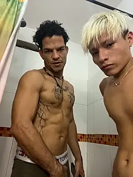 MaxyRyan online show from 03-08-26, 06:49