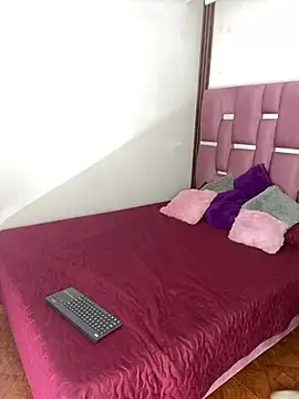 MaxyRyan online show from 03-06-26, 12:11