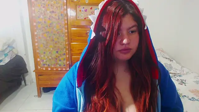 Snapshot of im_angel777 chatting on 02-14-26, 12:00 im angel777 online show from 02-14-26, 12:00