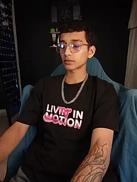  Josh Moon  online show from 03-10-26, 08:46