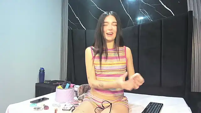 Snapshot of LunaSmithly chatting on 02-23-26, 03:12 LunaSmithly online show from 02-23-26, 03:12