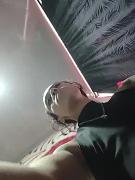 CharlotteKravizz online show from 02-27-26, 03:23